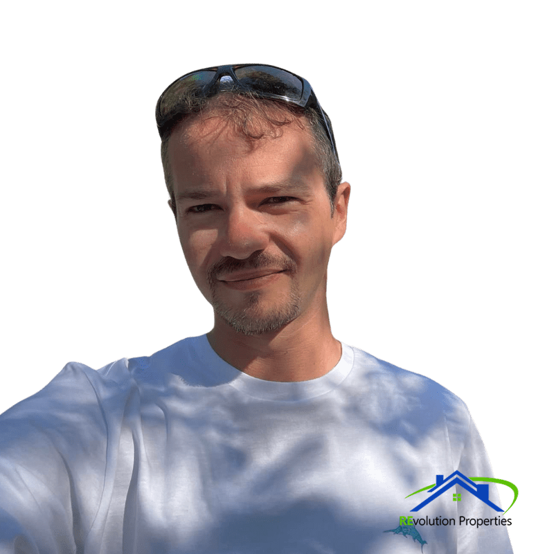 Tom from Revolution Properties providing property management services